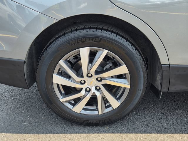 Certified 2024 Chevrolet Equinox LT w/ LPO, Floor Liner Package FWD image 9