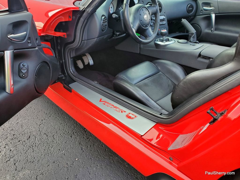 Used 2003 Dodge Viper SRT-10 image 29