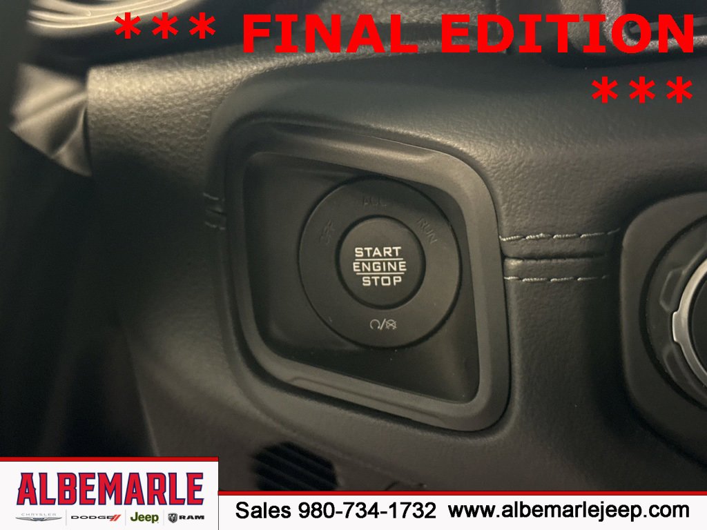 Used 2025 Jeep Wrangler Unlimited Rubicon 392 image 21