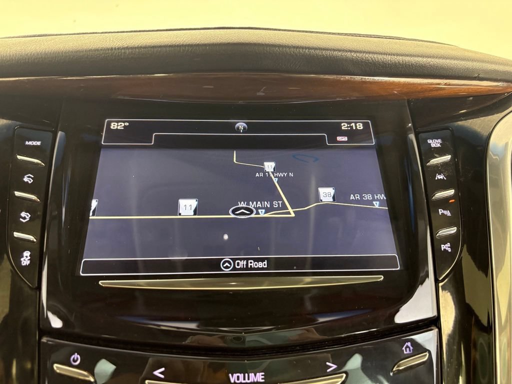 Used 2019 Cadillac Escalade Luxury AWD/4WD image 28