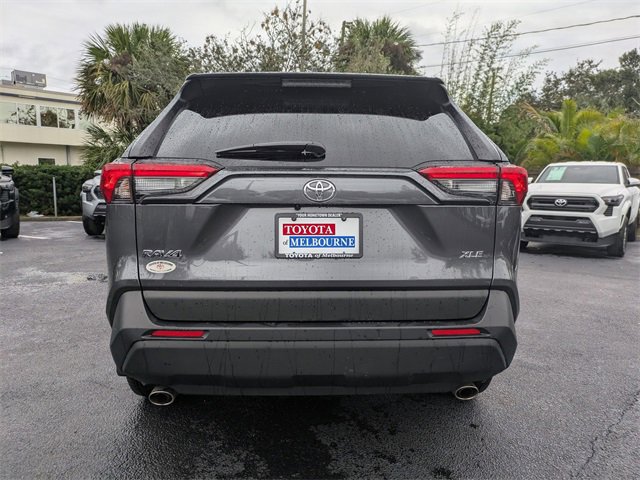 Used 2024 Toyota RAV4 XLE Premium image 5