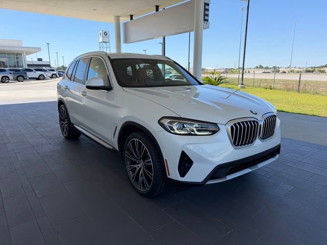 Used 2023 BMW X3 sDrive30i w/ Premium Package RWD image 4