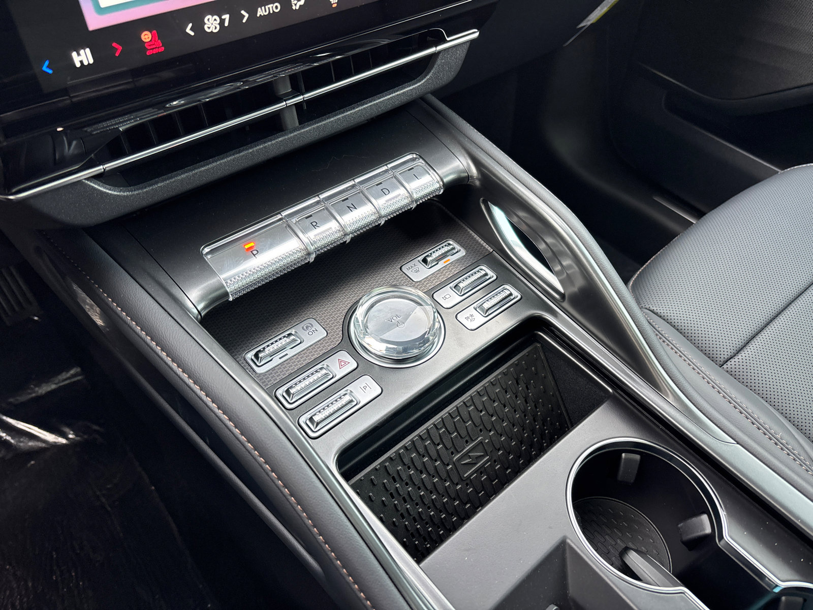 New 2026 Lincoln Nautilus Premier w/ Equipment Group 102A image 24