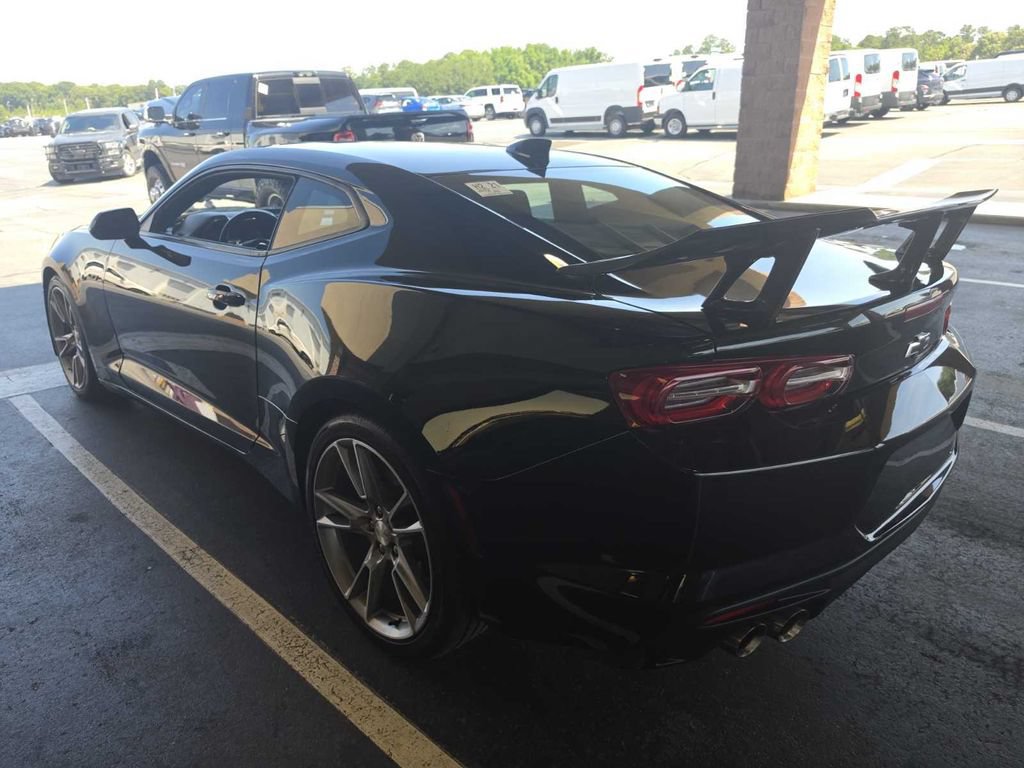 Used 2022 Chevrolet Camaro LT w/ Technology Package RWD image 3