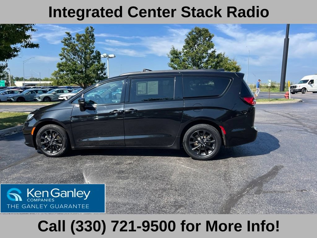 Used 2021 Chrysler Pacifica Touring-L w/ S Appearance Package FWD image 15