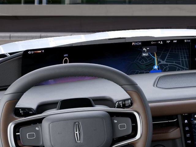 New 2027 Lincoln Navigator Reserve AWD/4WD image 13