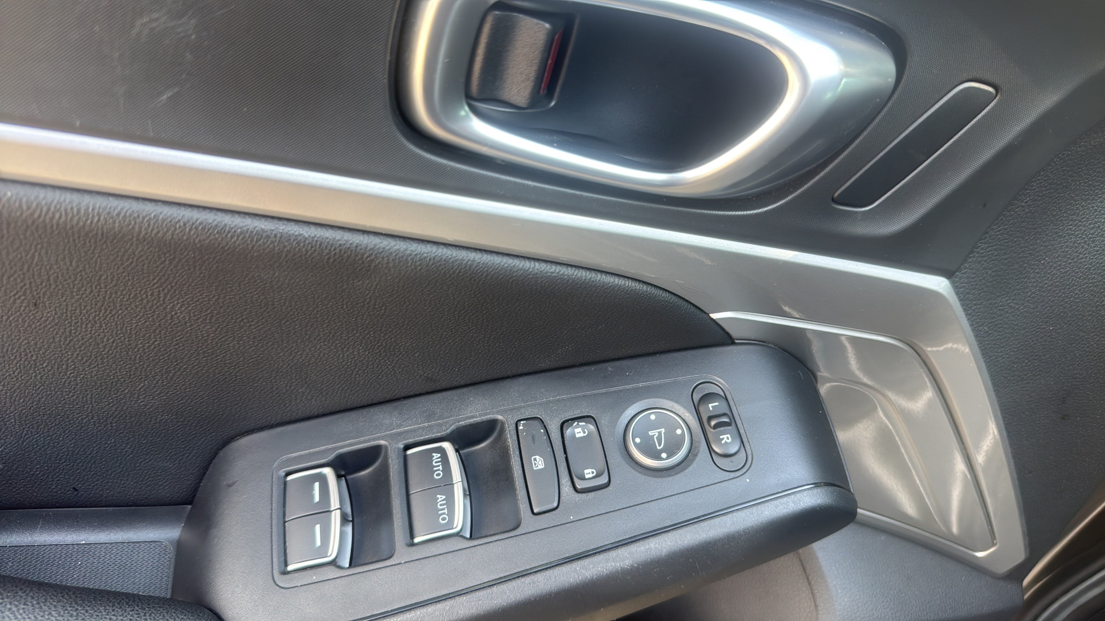 Used 2024 Acura Integra FWD image 13