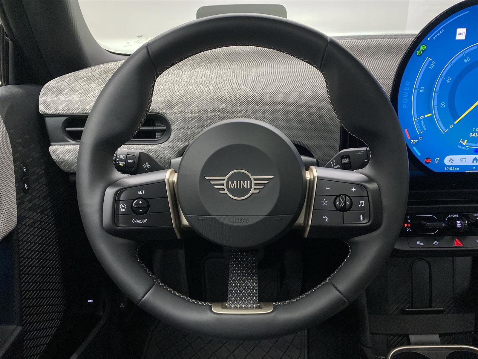 Certified 2025 MINI Cooper S image 15