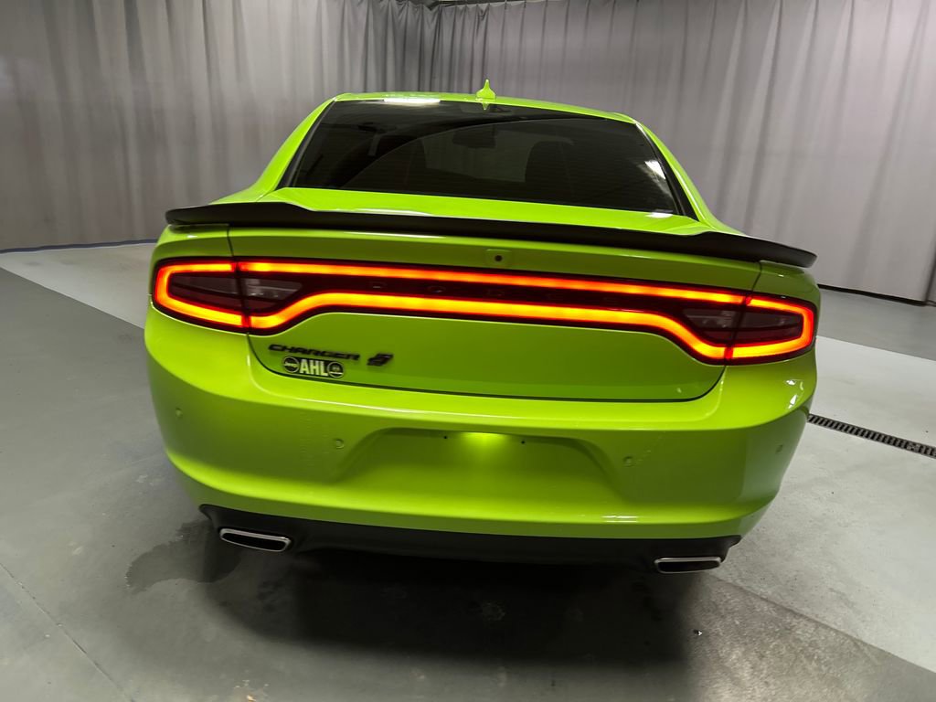 Used 2023 Dodge Charger SXT w/ Blacktop Package image 6