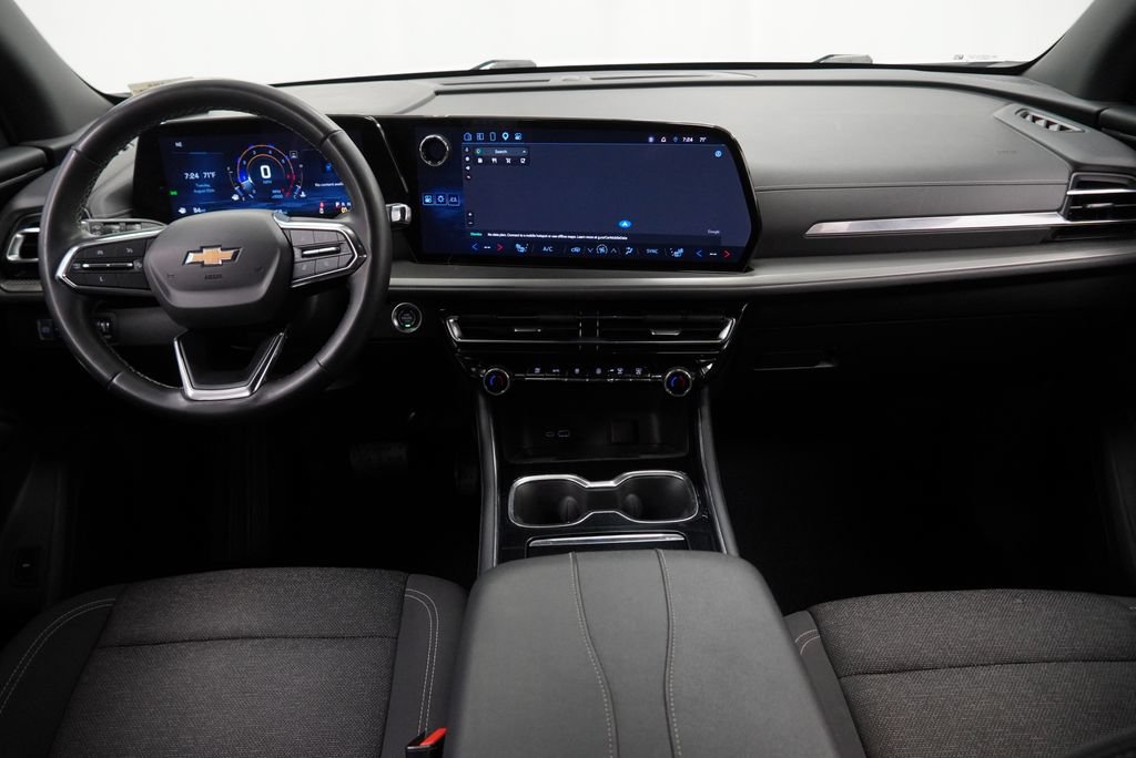 Certified 2024 Chevrolet Traverse LT w/ Trailering Package FWD image 8