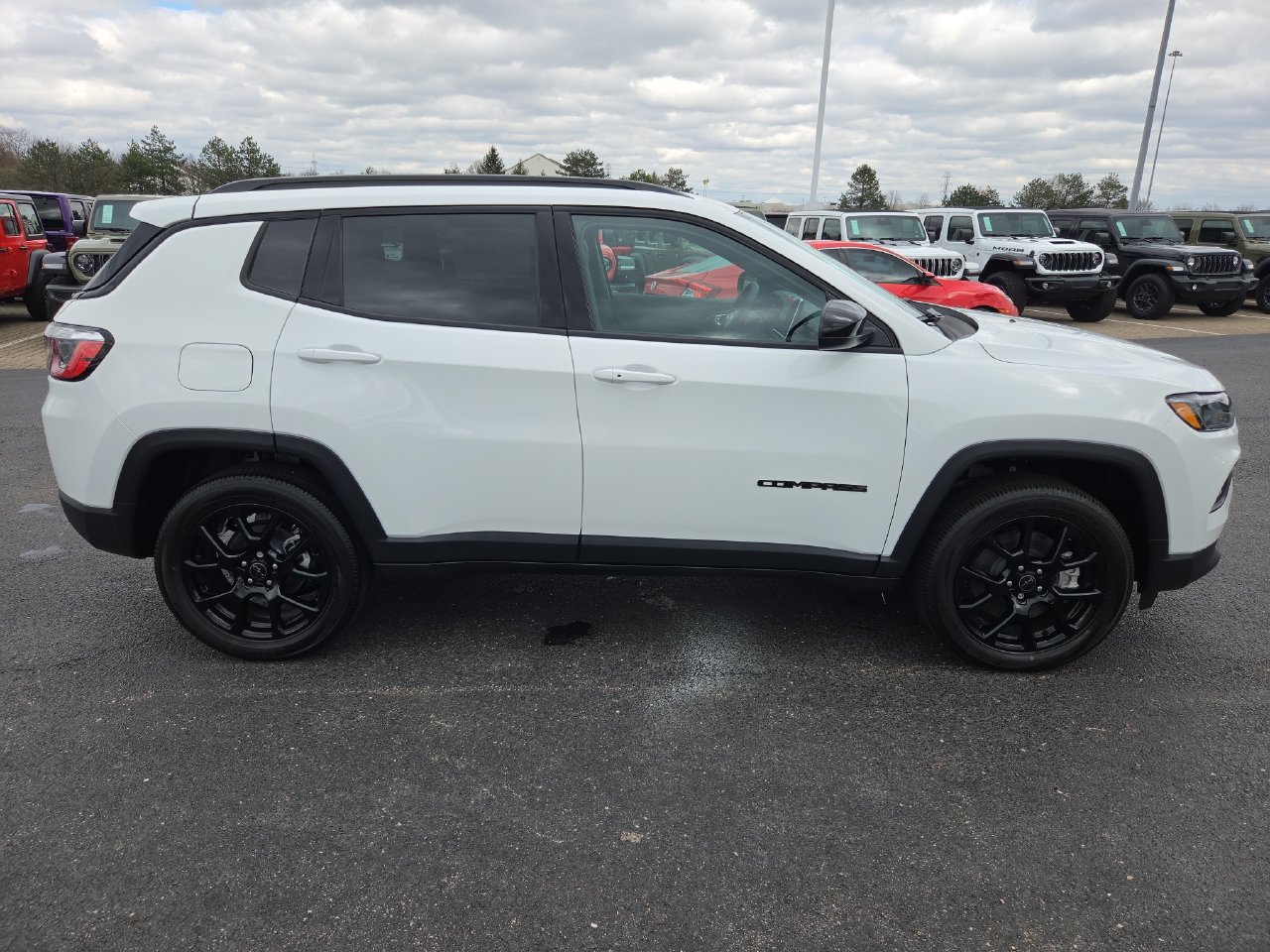 New 2026 Jeep Compass Latitude AWD/4WD image 8