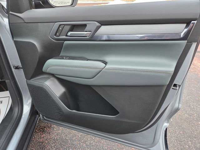 New 2026 GMC Terrain AT4 AWD/4WD image 35