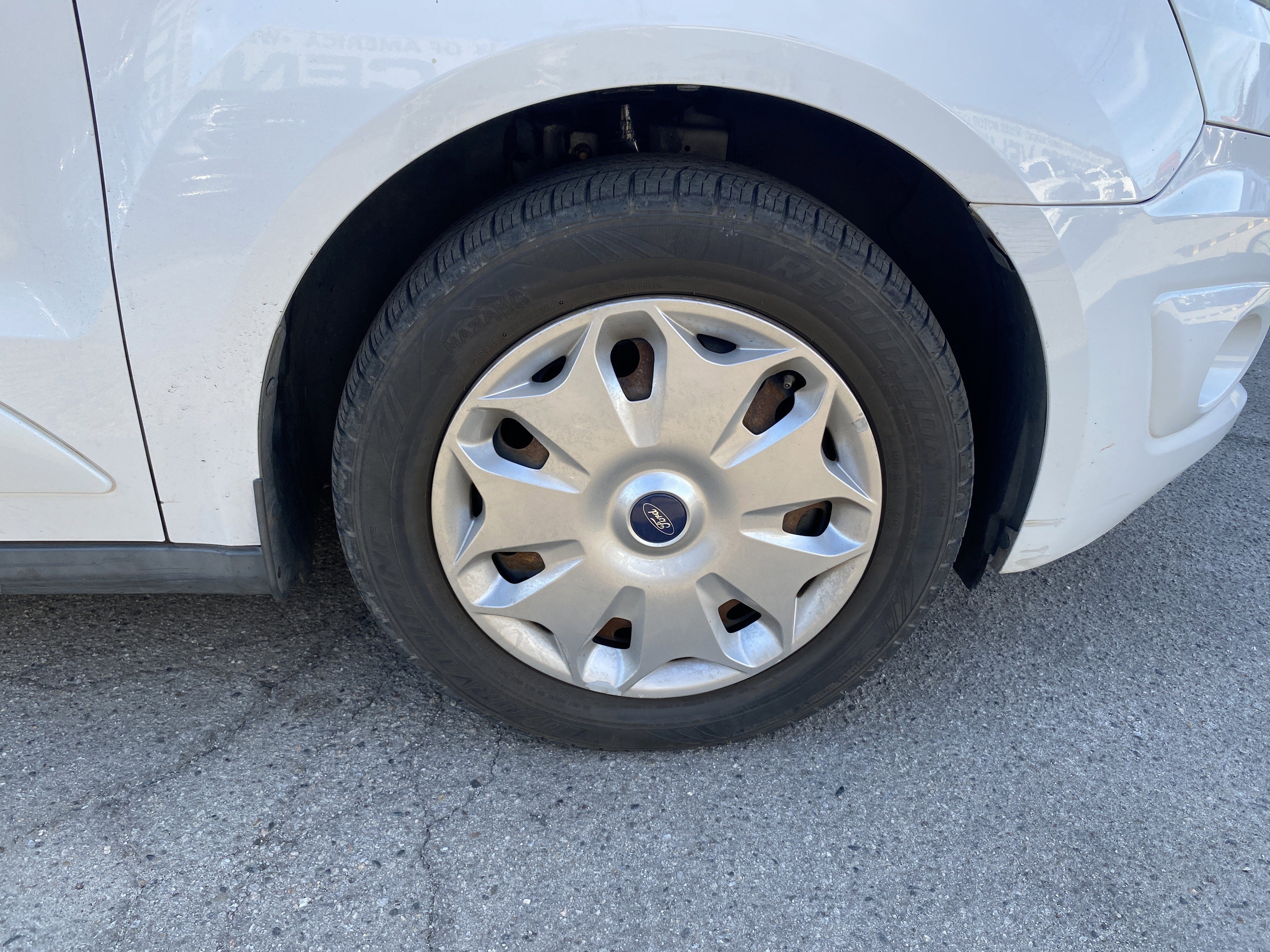 Used 2015 Ford Transit Connect XLT image 24