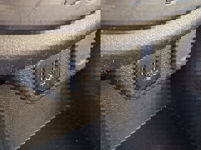 Used 2022 Chevrolet Traverse LS image 33