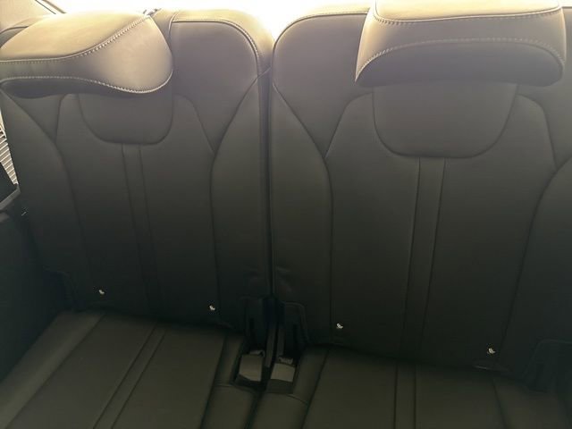Certified 2025 Kia Sorento S image 29