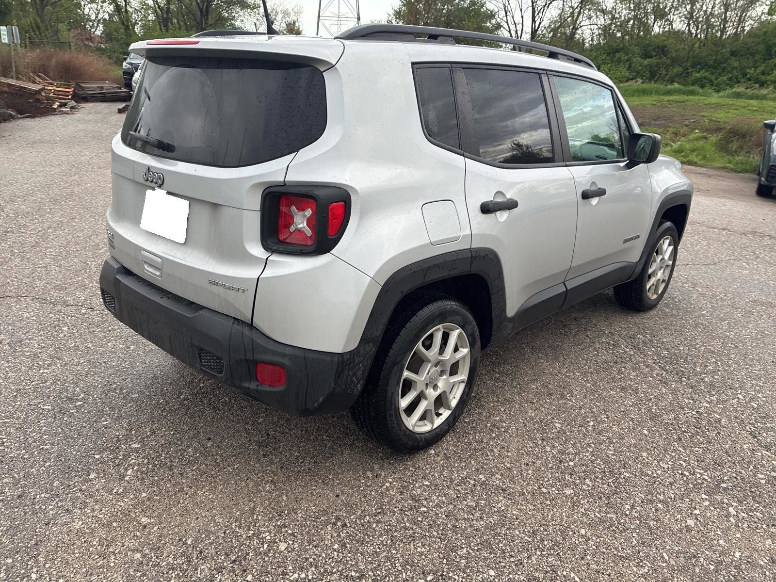 Used 2019 Jeep Renegade Sport w/ Sport Appearance Group image 19