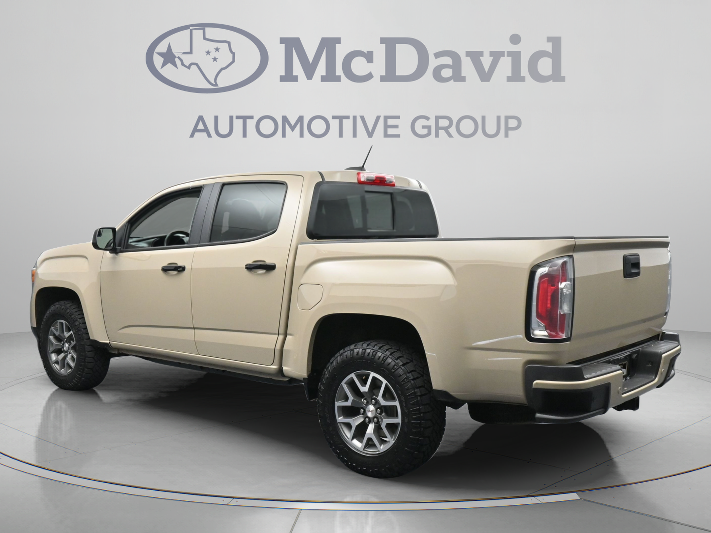 Used 2022 GMC Canyon AT4 w/ Trailering Package AWD/4WD image 6