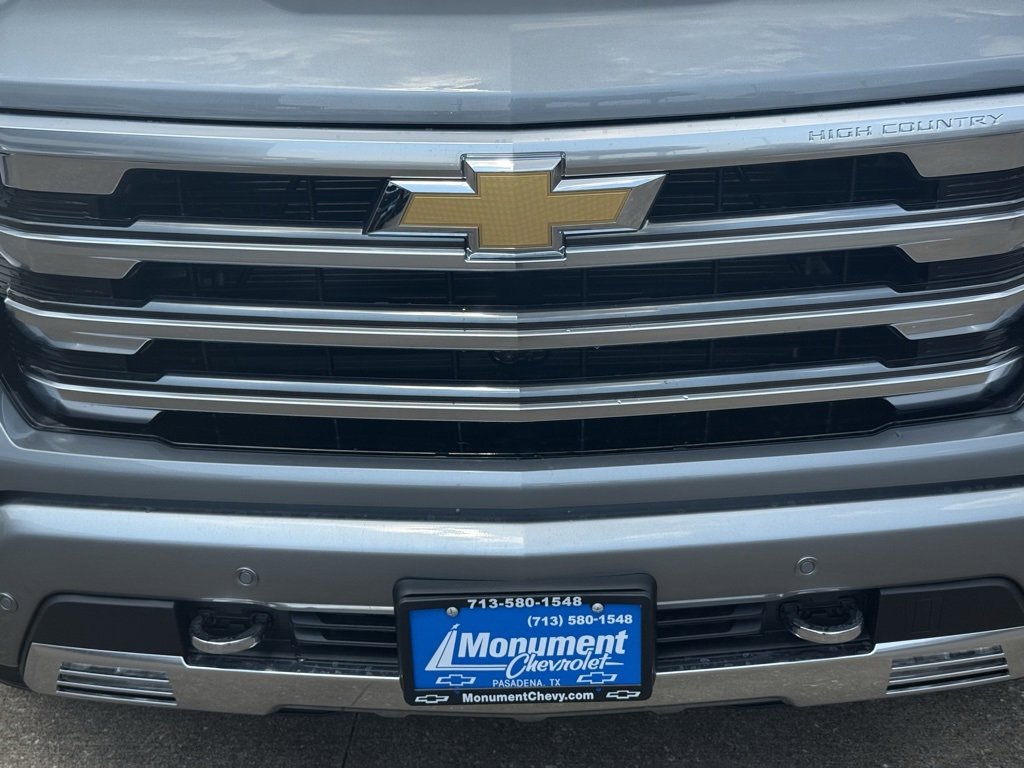 New 2026 Chevrolet Silverado 1500 High Country w/ High Country Premium Package image 4