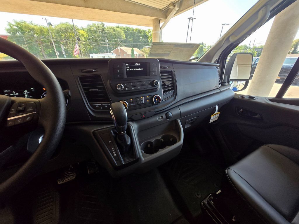 New 2025 Ford Transit 150 Low Roof w/ Load Area Protection Package RWD image 18