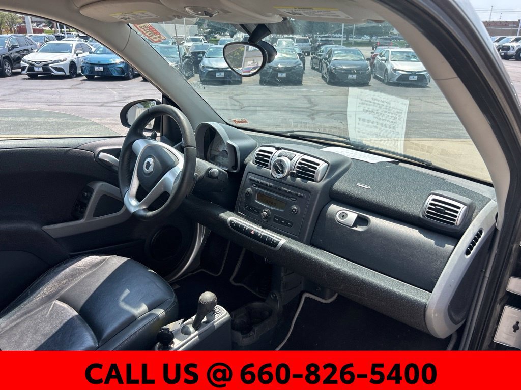 Used 2008 smart fortwo pure RWD image 9