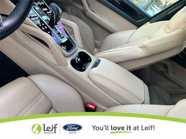 Used 2023 Porsche Cayenne image 27