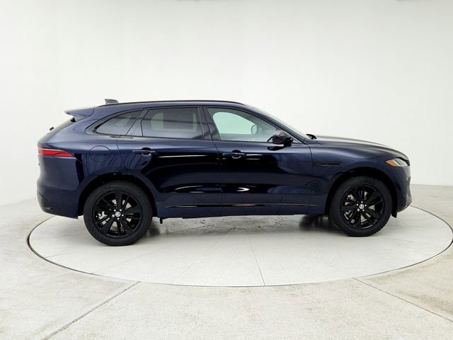 Used 2026 Jaguar F-PACE R-Dynamic S image 4