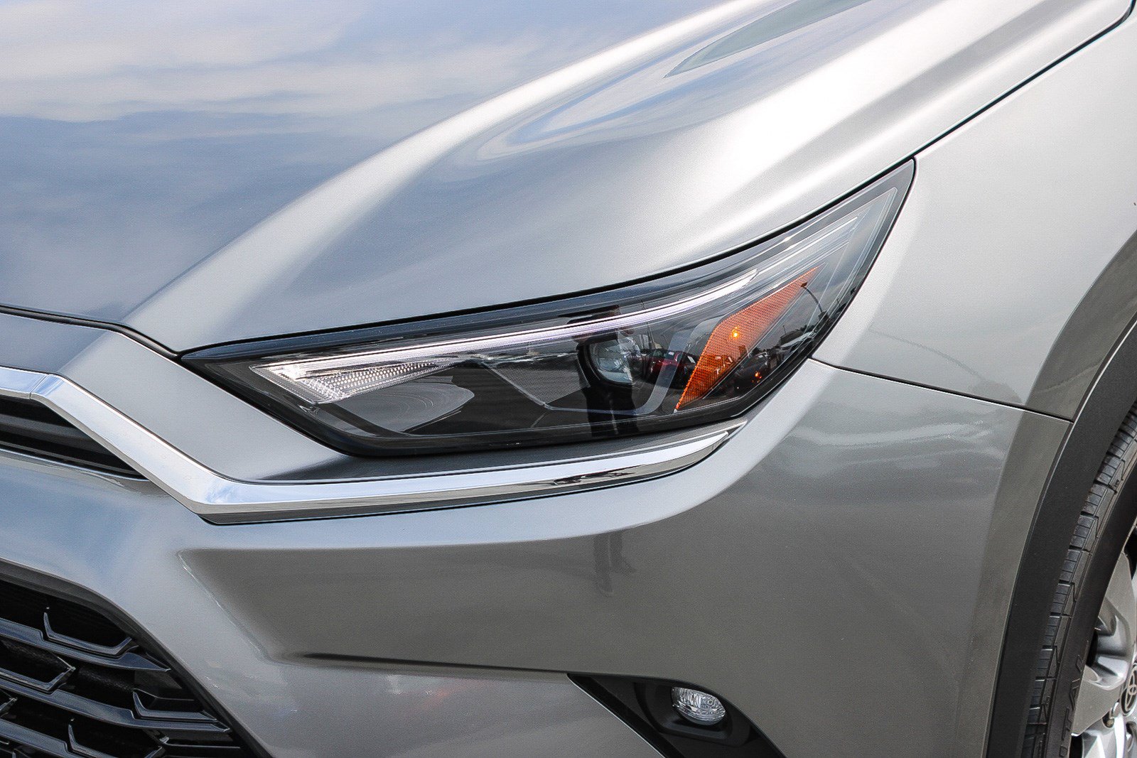 New 2026 Toyota Grand Highlander AWD Hybrid image 5