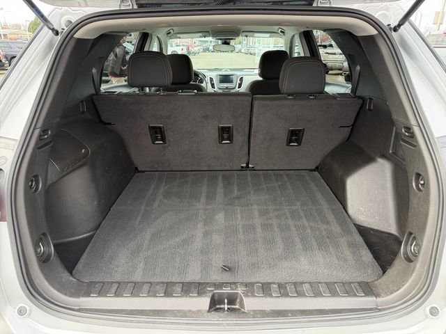 Used 2022 Chevrolet Equinox LT image 32