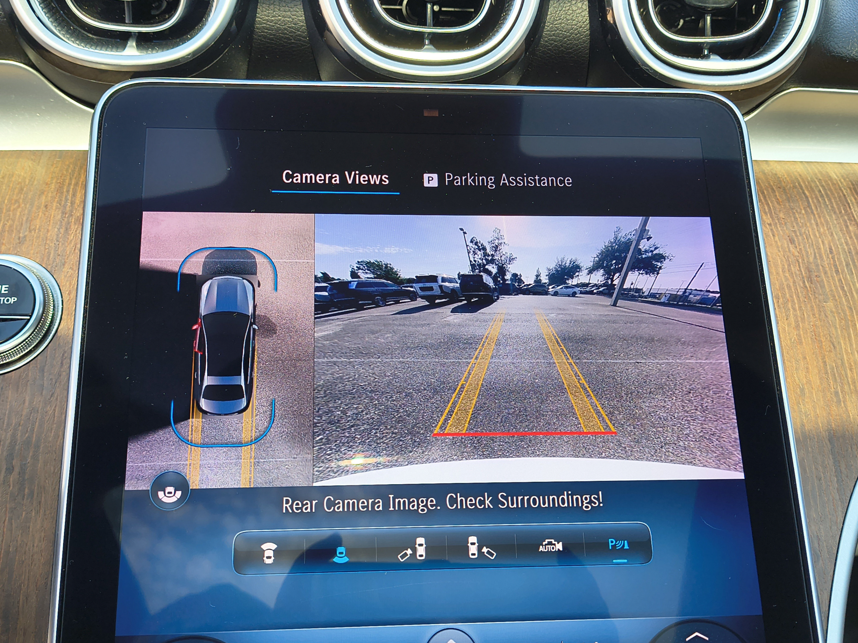 Used 2023 Mercedes-Benz C 300 Sedan image 24