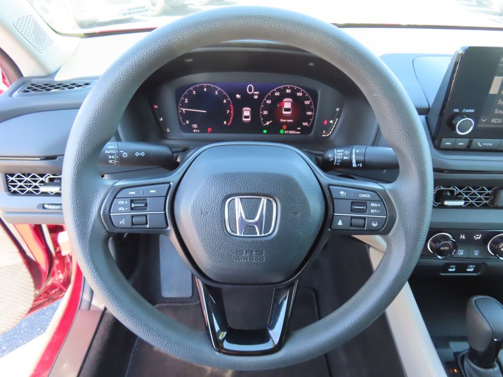 Used 2024 Honda Accord EX image 4