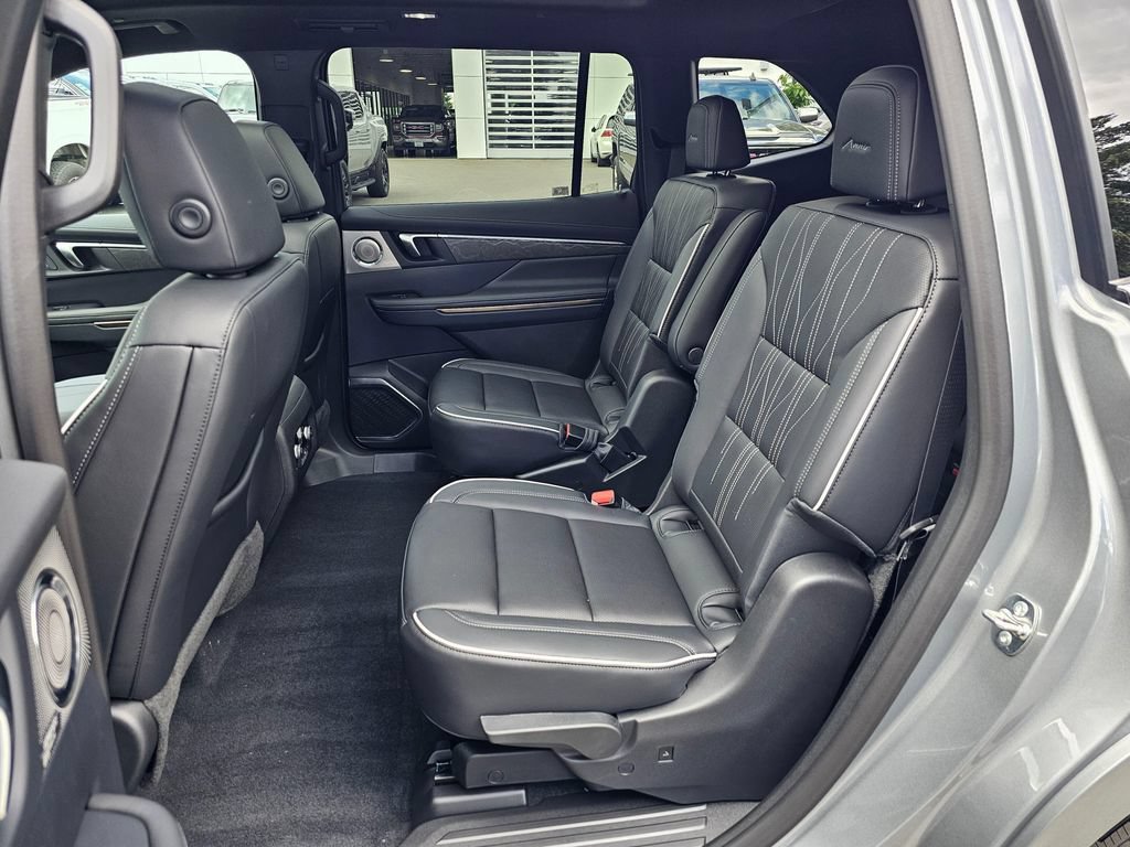New 2026 Buick Enclave Avenir w/ Super Cruise Package AWD/4WD image 17