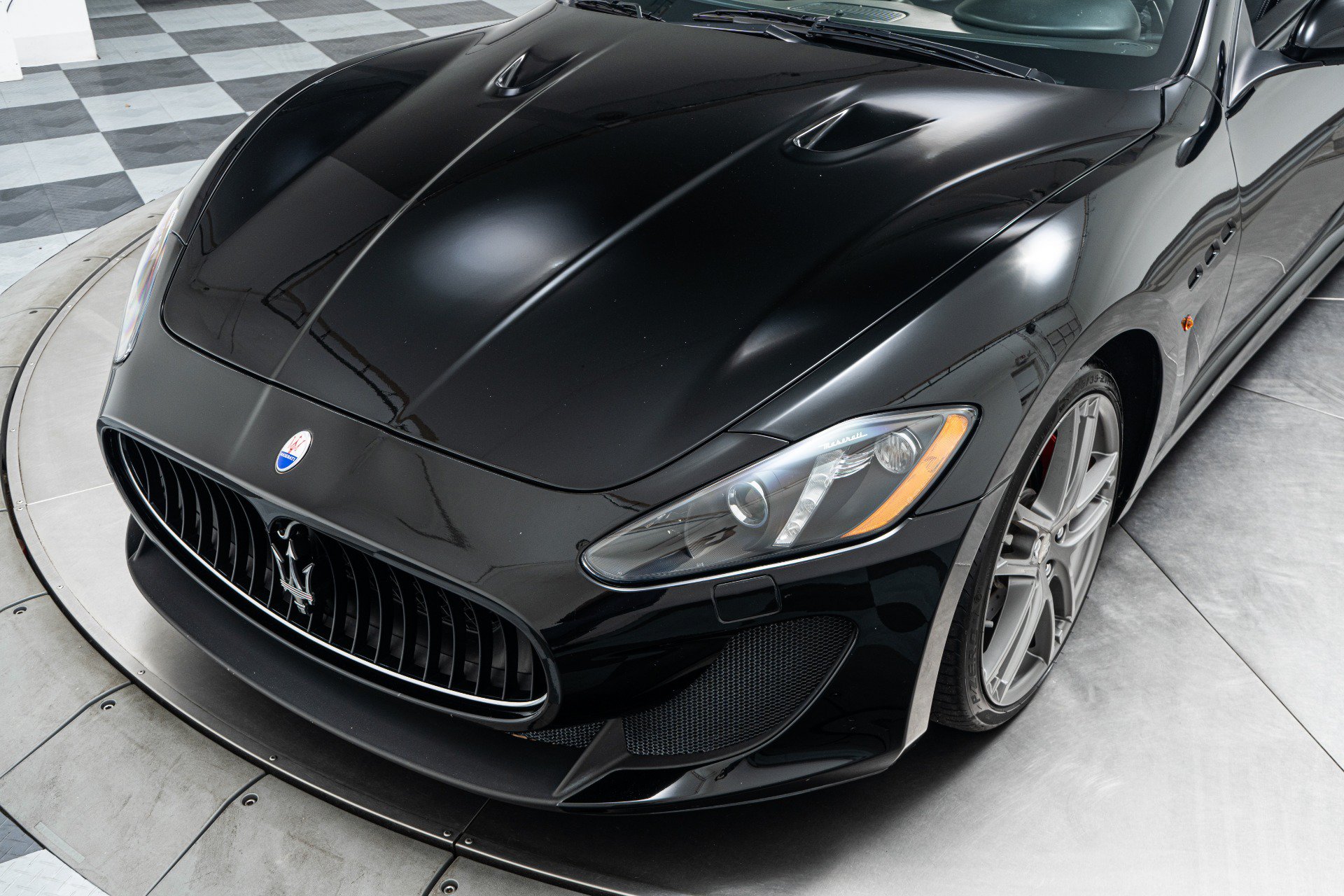 Used 2014 Maserati GranTurismo Convertible RWD image 34