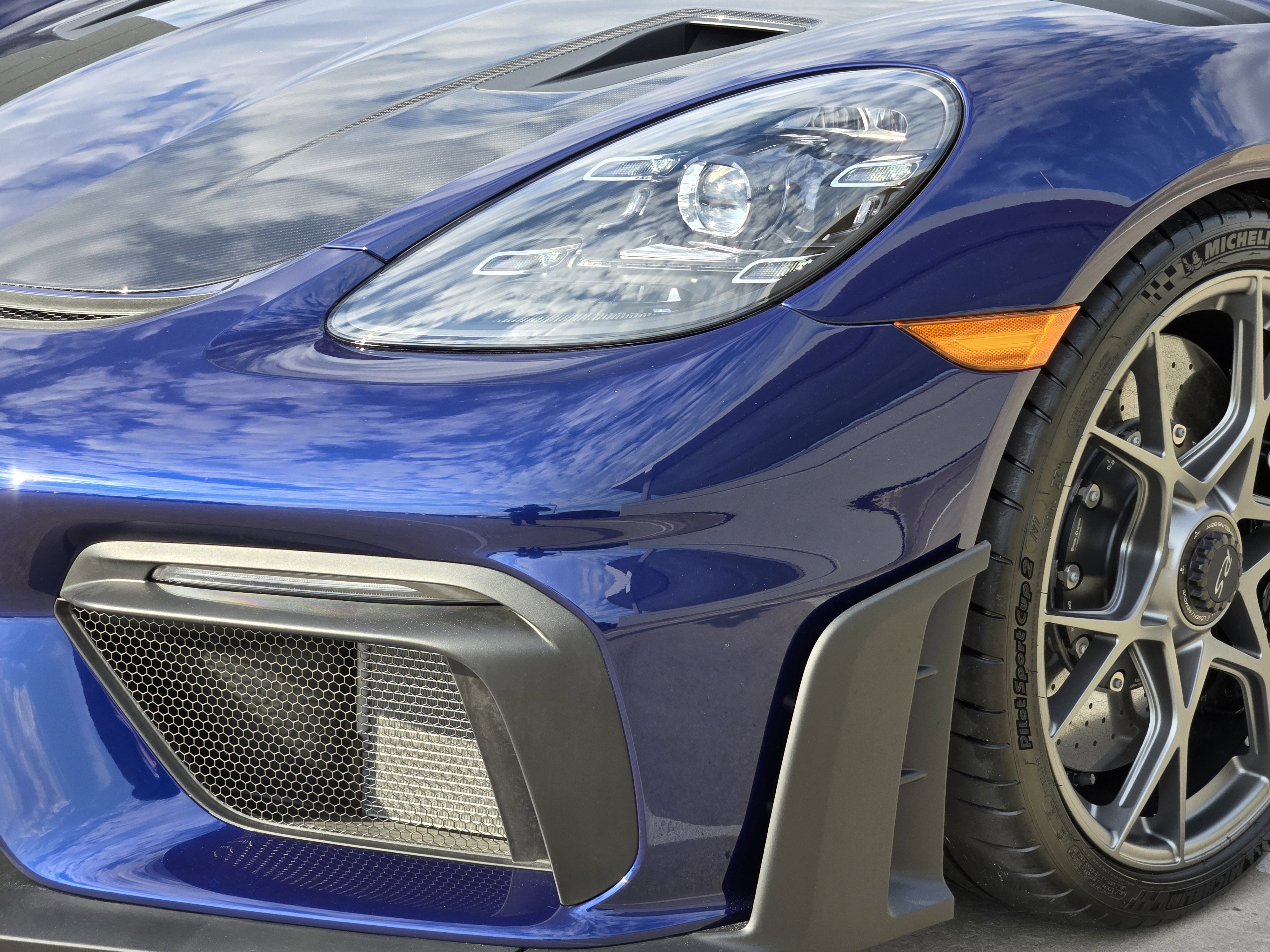 Certified 2025 Porsche 718 Cayman GT4 RS image 14