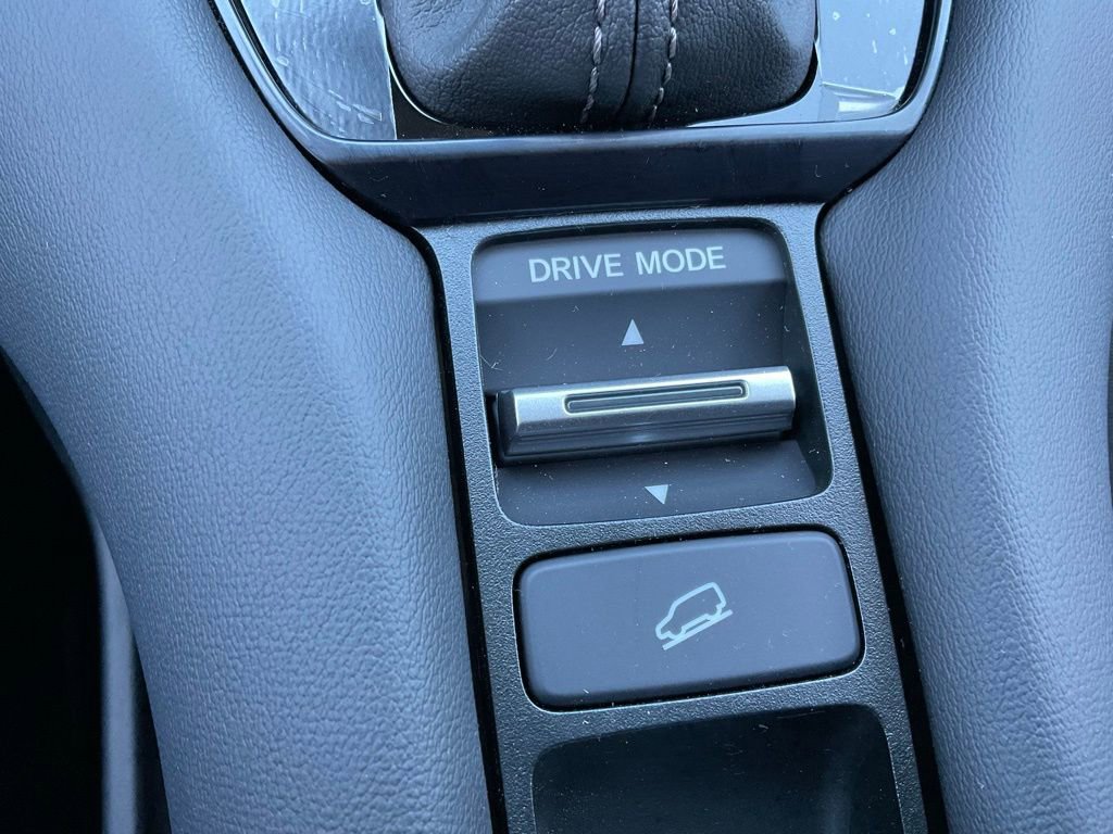 Used 2026 Honda HR-V LX image 17