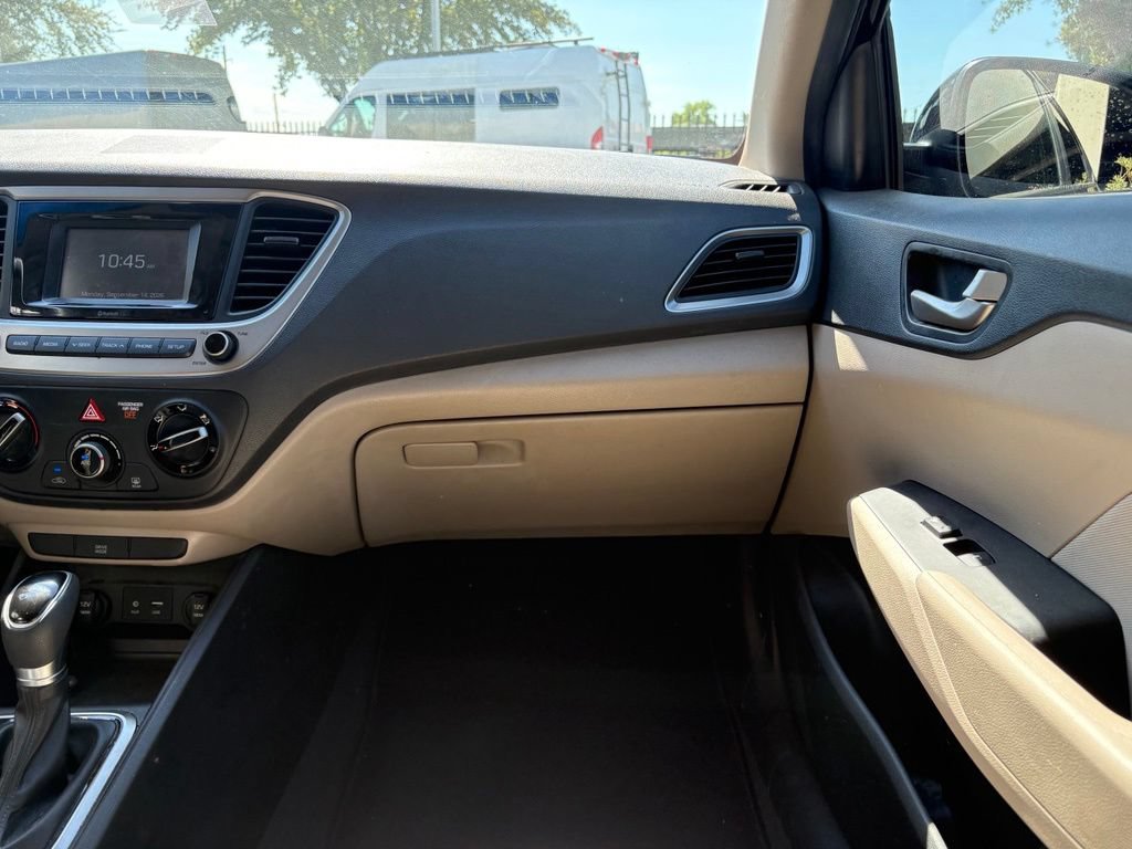 Used 2018 Hyundai Accent SE FWD image 8