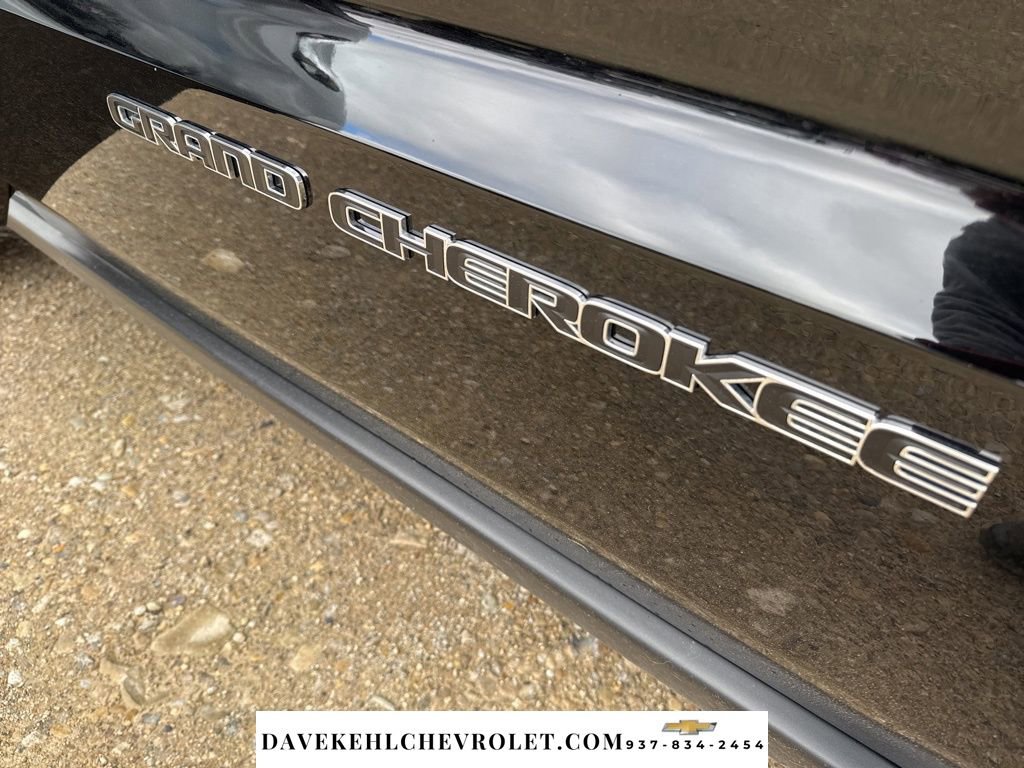 Used 2020 Jeep Grand Cherokee Limited w/ Luxury Group II image 36