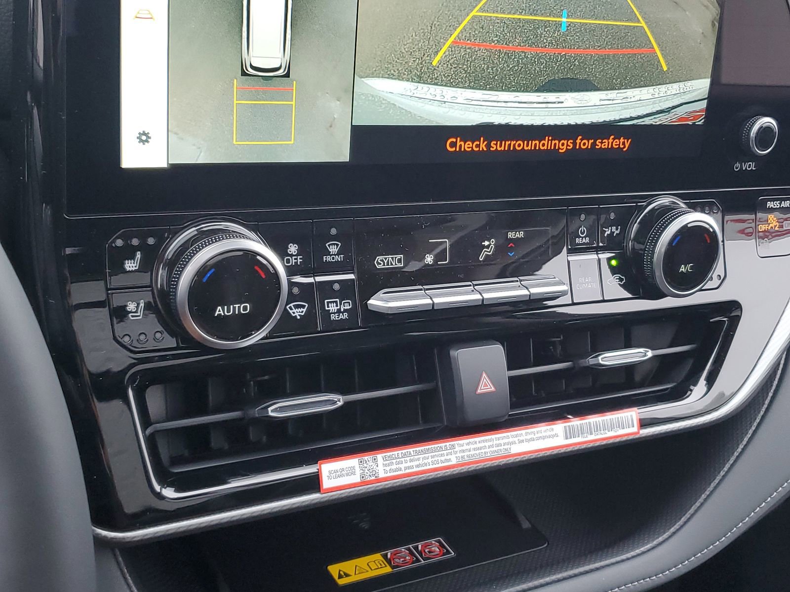 New 2026 Toyota Highlander Platinum image 28