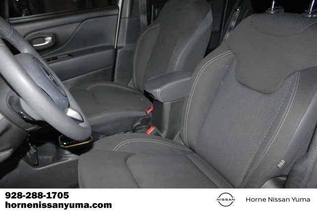 Used 2023 Jeep Renegade Altitude w/ Sun/Sound Group image 6