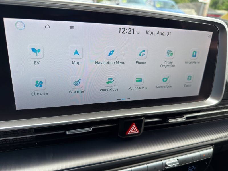 Used 2024 Hyundai Ioniq 6 SE AWD image 28