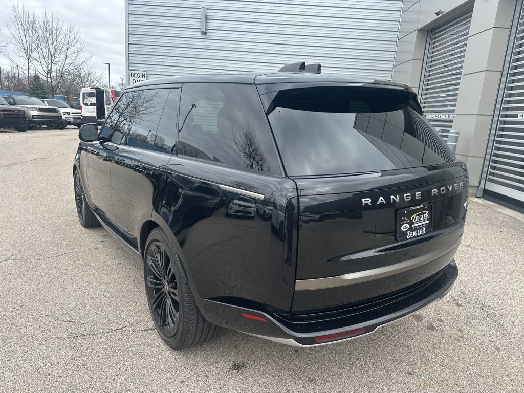 Used 2023 Land Rover Range Rover SE image 8