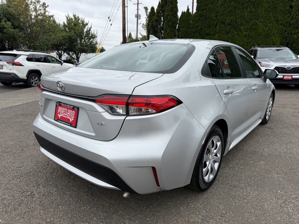 Used 2021 Toyota Corolla LE image 16