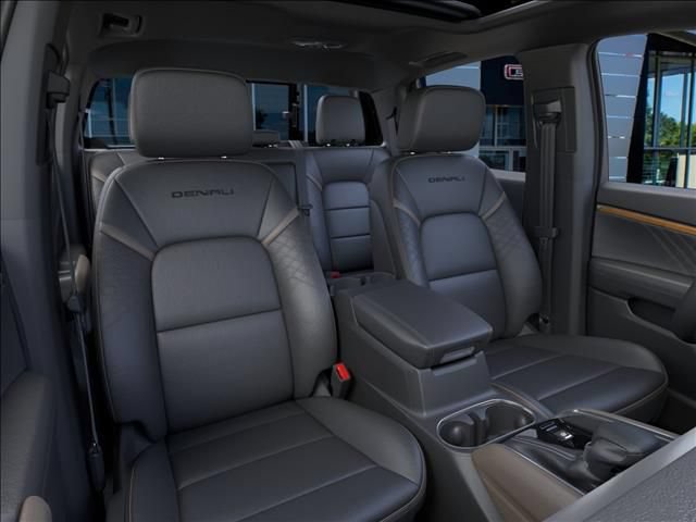 New 2026 GMC Canyon Denali AWD/4WD image 16