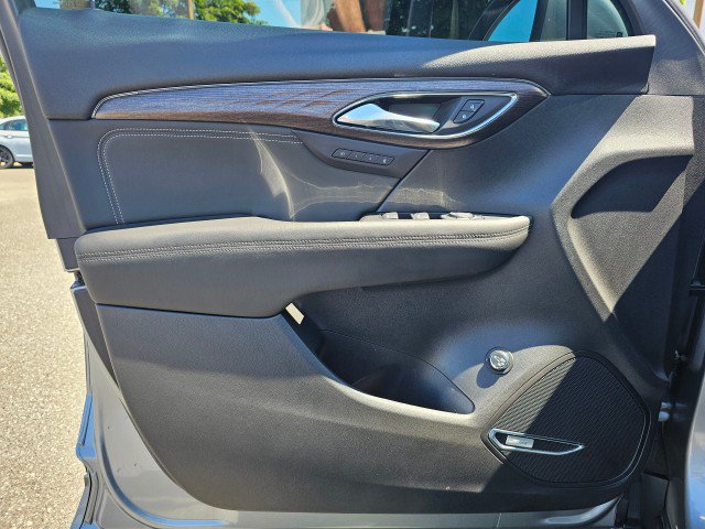 Used 2023 Buick Envision Avenir AWD/4WD image 27