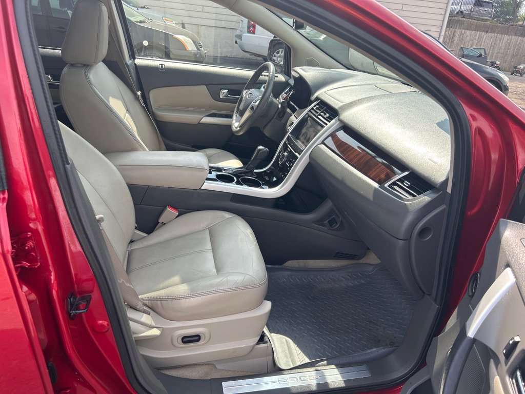 Used 2011 Ford Edge Limited w/ 302A Rapid Spec Order Code AWD/4WD image 13
