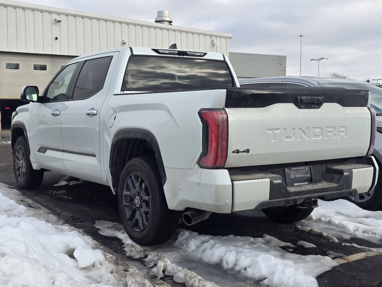 Used 2024 Toyota Tundra Platinum image 5