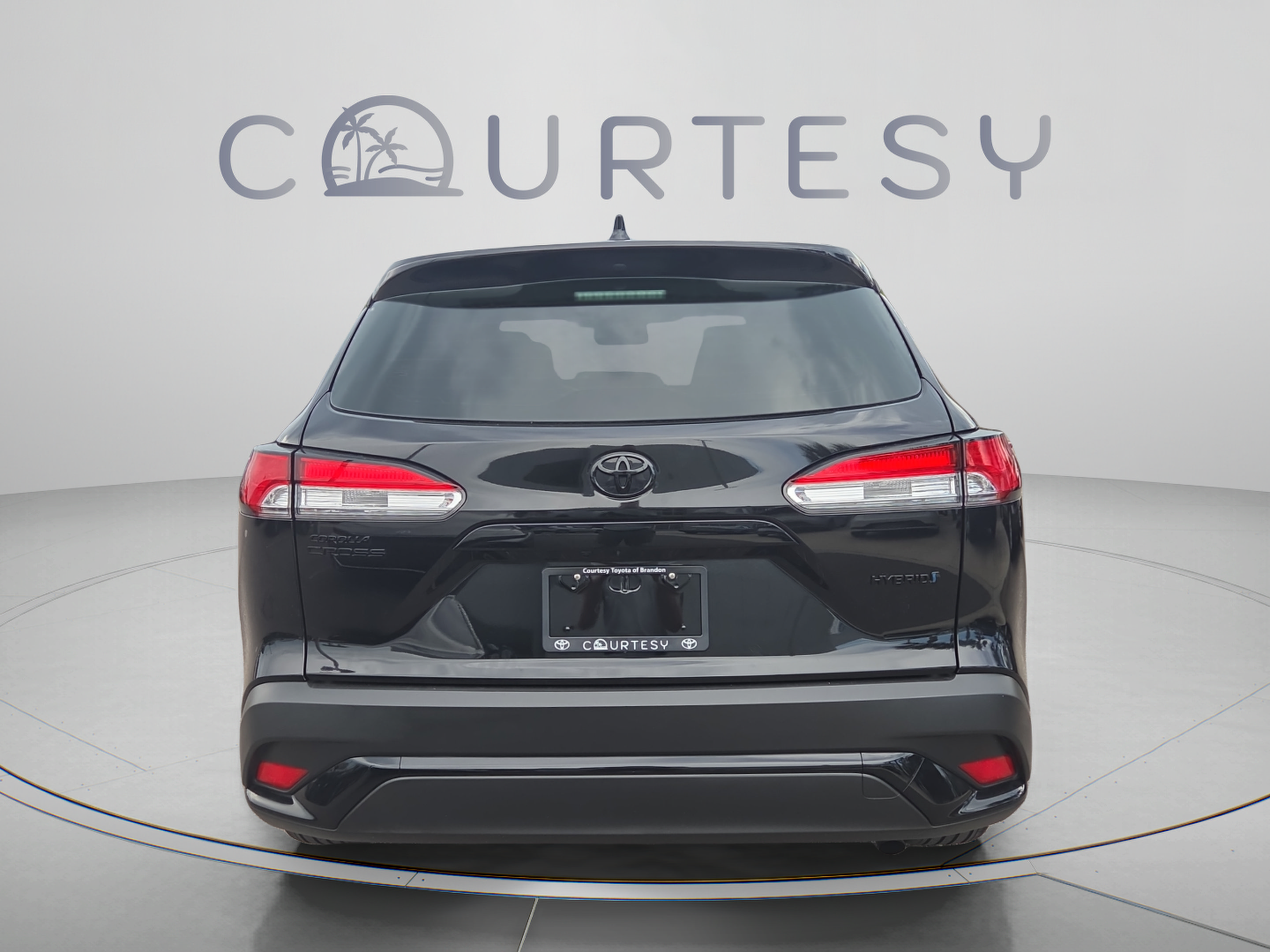 Used 2024 Toyota Corolla Cross AWD Hybrid image 4