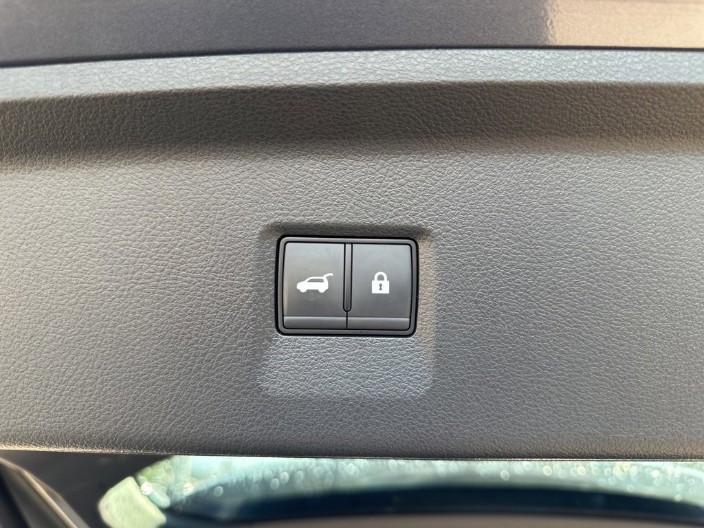 Used 2023 INFINITI QX60 Luxe image 19