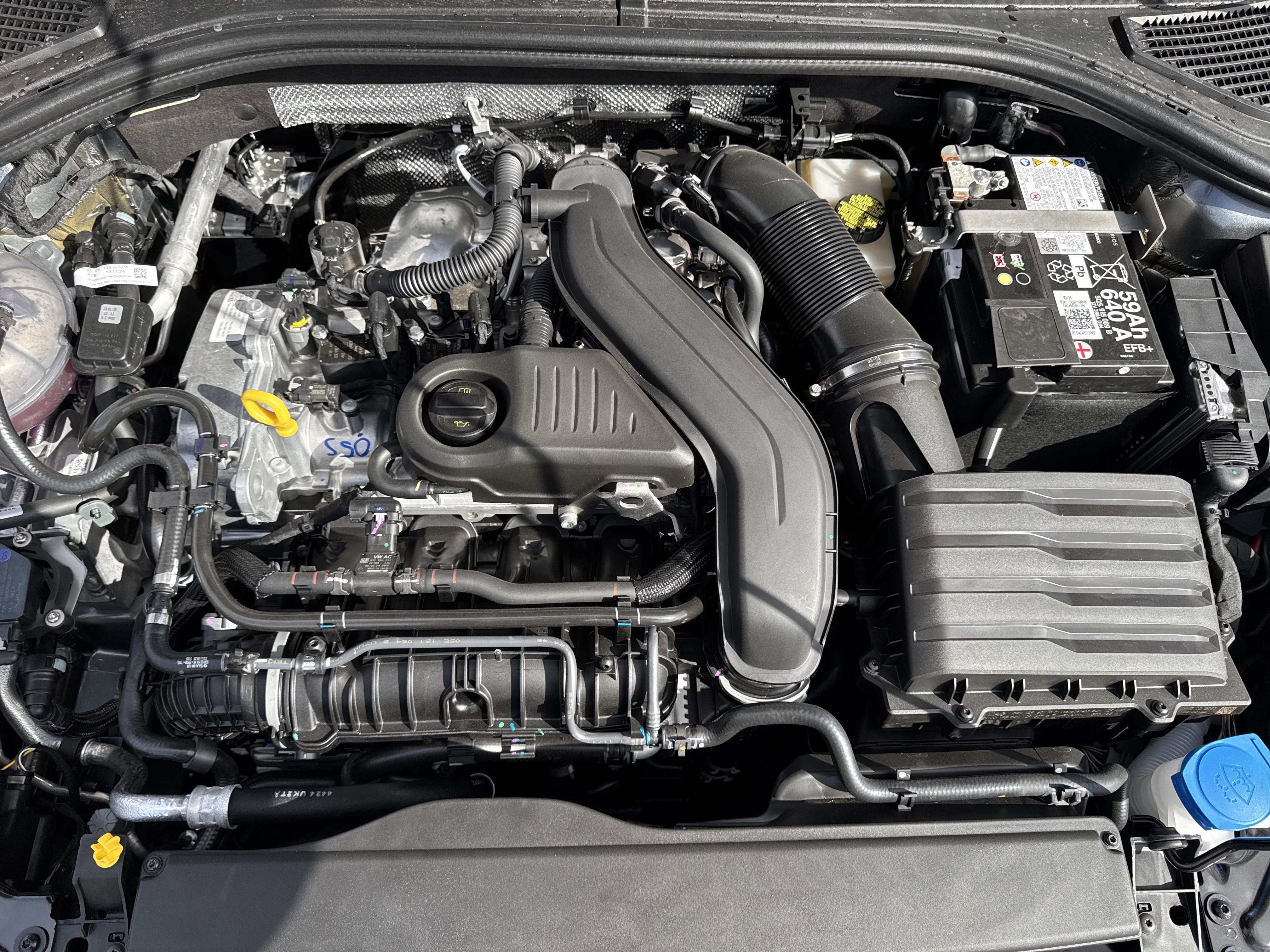 New 2026 Volkswagen Jetta SE FWD image 21