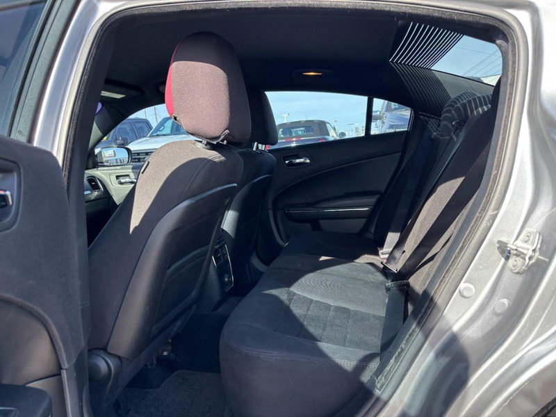 Used 2013 Dodge Charger SE RWD image 12