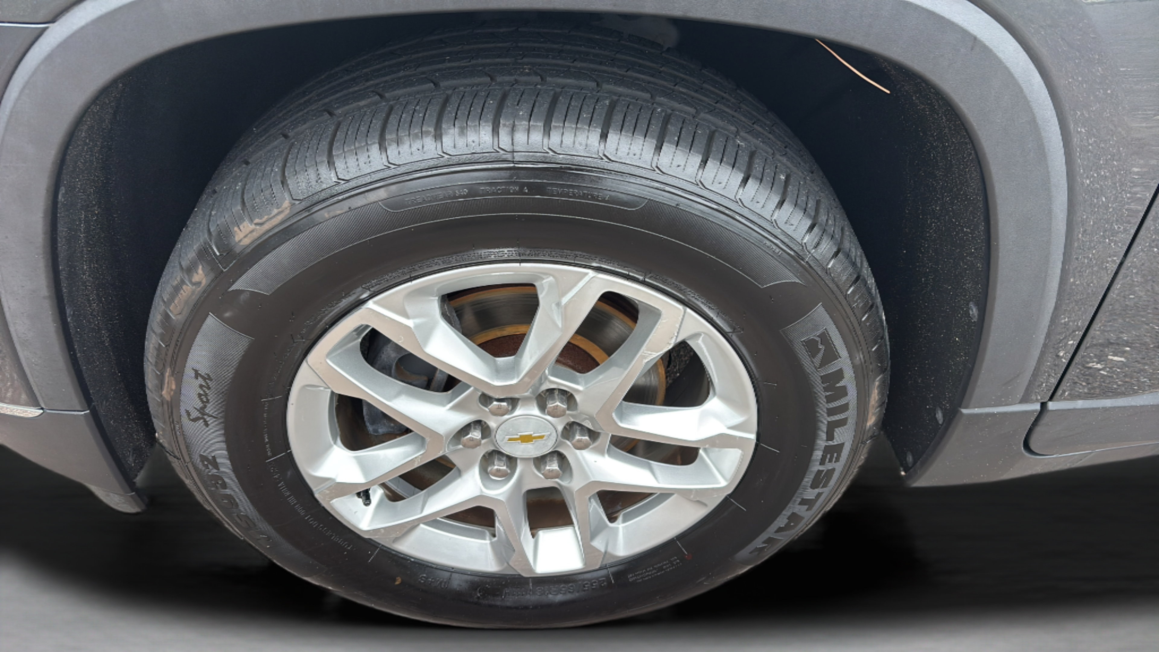 Used 2018 Chevrolet Traverse LT FWD image 30
